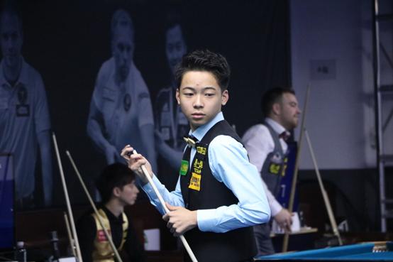 在比赛中展 在比赛中展